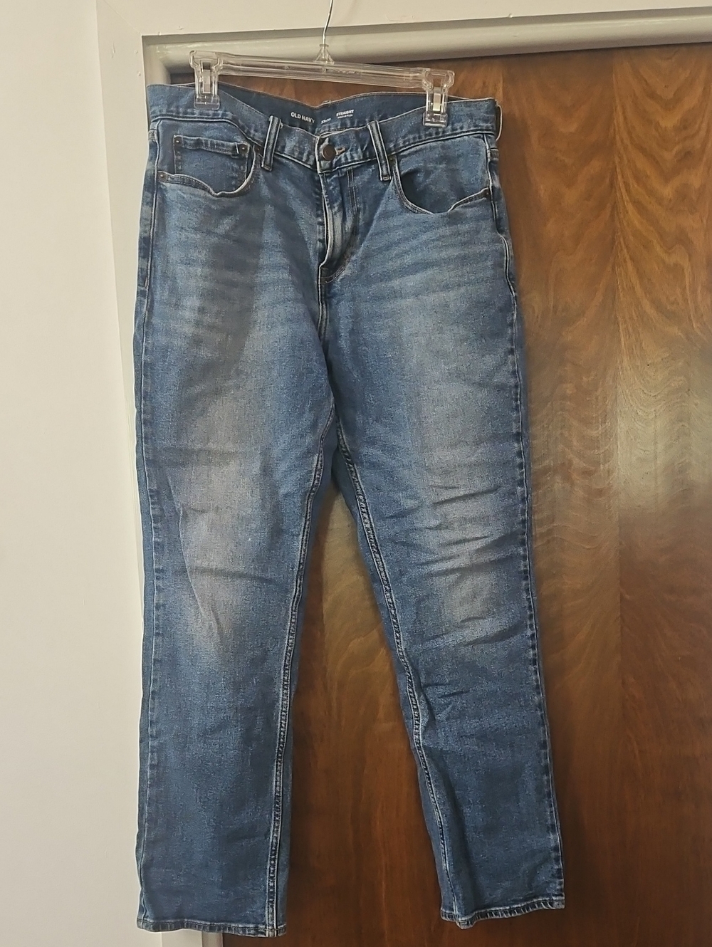 Old Navy Men's Blue Slim Straight Jeans - Faded Wash Size 33x30